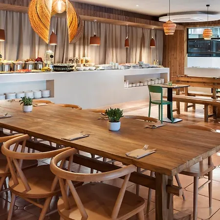 Hotel Innside By Melia Wave Calvia 4*