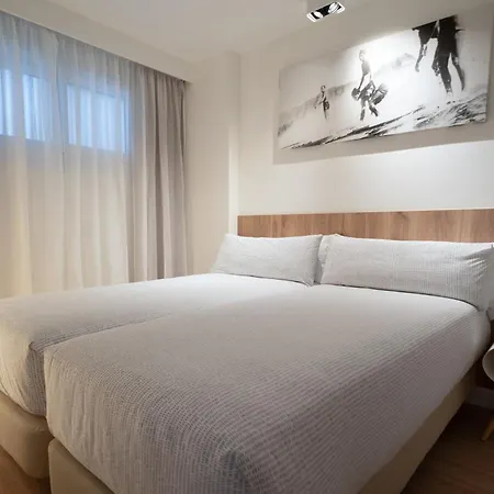 Innside By Melia Wave Calvia 4* Magaluf (Mallorca)