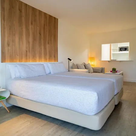 Innside By Melia Wave Calvia Hotel